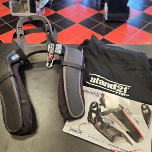 STAND 21 HEAD AND NECK RESTRAINT