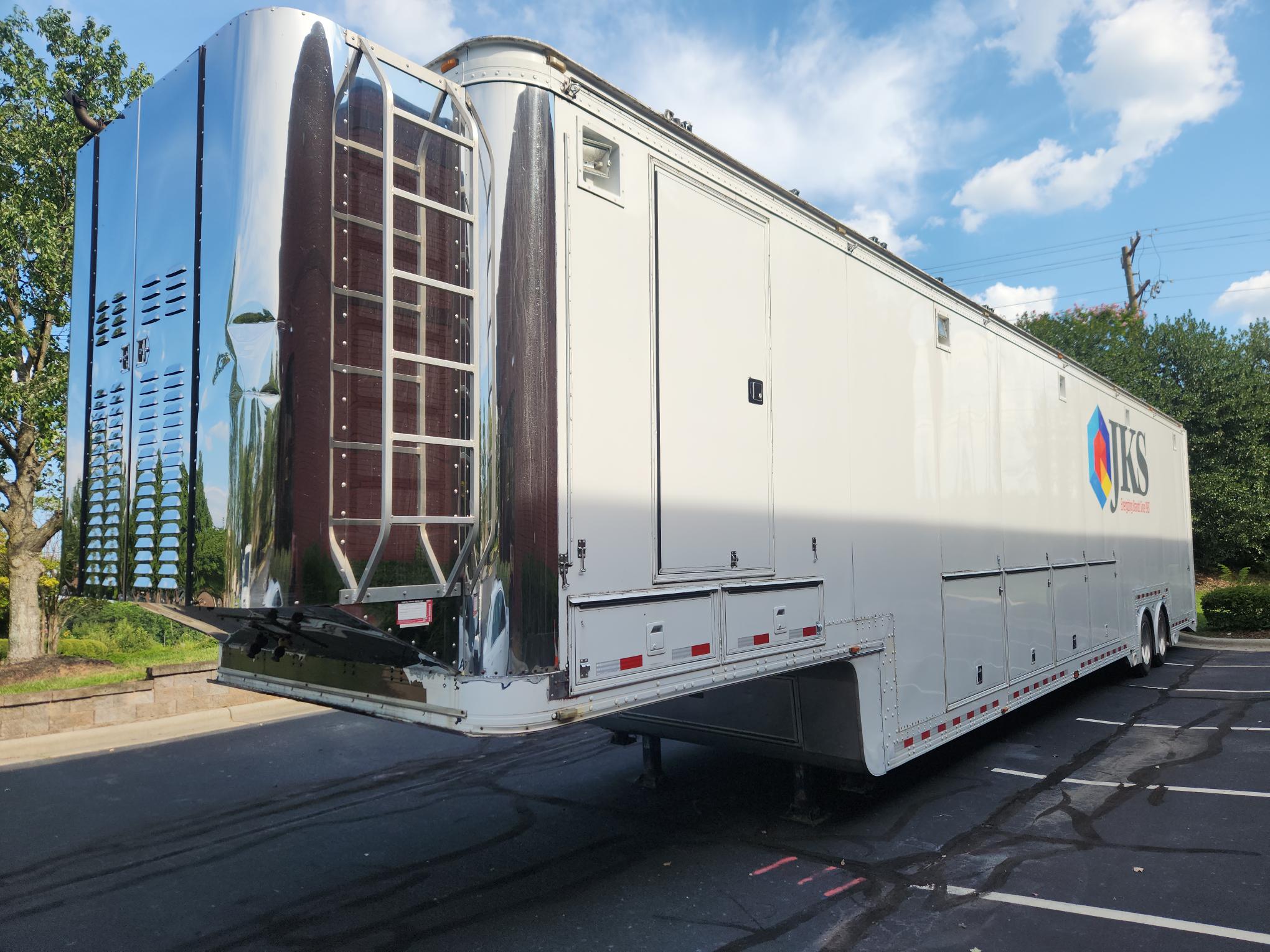 2003 FEATHERLITE 53FT 3 CAR HAULER - Image 9